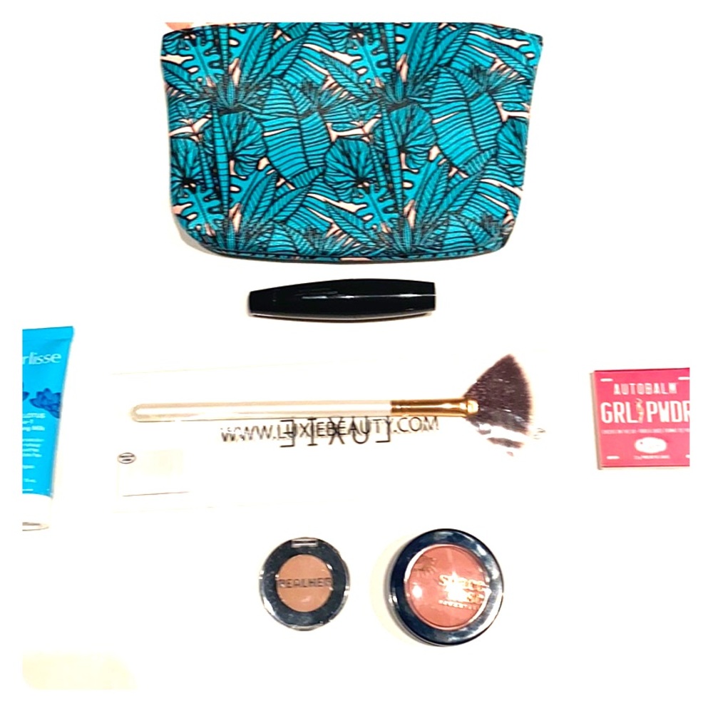 Beauty bag!! 💕✨